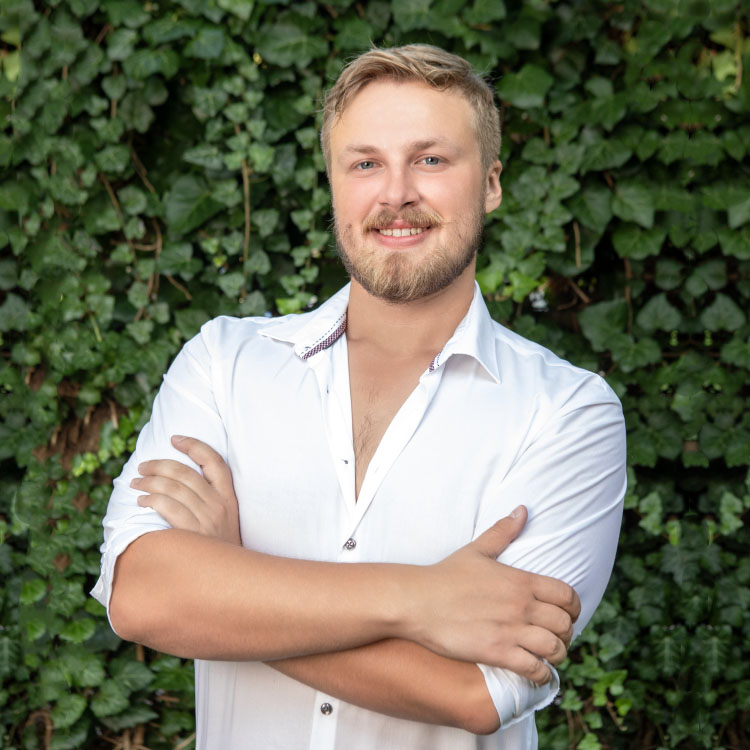 Miloš